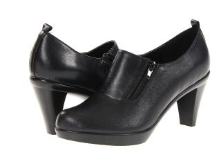 Bella Vita Witty High Heels (Black)