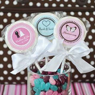 set of 24 personalised lollipop favours by hope and willow