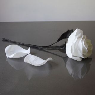 bespoke handmade paper roses by pearl and earl