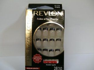 Revlon Runway Collection Glue on Nails Medium 28ct 91104 STUDIO  Nail Care Products  Beauty