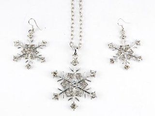Swarovski Crystal Rhinestone Winter Snowflake Holiday Fun Necklace Earring Set Jewelry