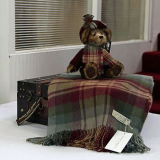 auld scotland tartan in a case by jones and jones of berwick upon tweed