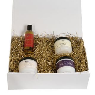 drop dead gorg organic skin care gift set by mama nature