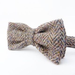 harris tweed bow tie by moaning minnie
