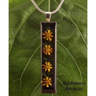 Silverplated Sunflowers Flowers Bouquet Necklace (Mexico) Necklaces