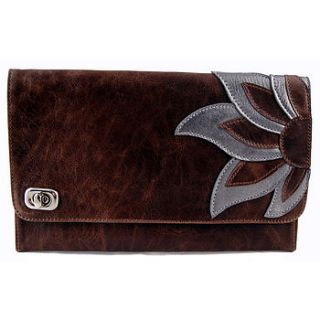 rustic brown fleur clutch by freeload leather accessories
