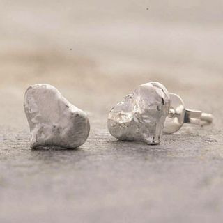 sterling silver textured heart stud earrings by otis jaxon silver and gold jewellery