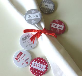christmas personalised favour badges by tilliemint loves