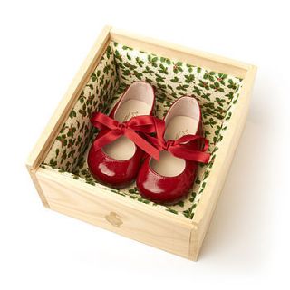 christmas baby girl shoes by vevian