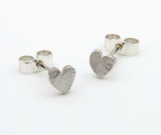 silver heart earrings by nicola hurst designer jewellery