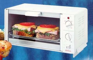 Sunbeam 6202 4 Slice Toast Logic Toaster Oven  White —