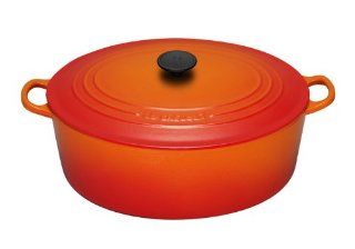 Le Creuset Enameled Cast Iron 6 3/4 Quart Oval French Oven, Flame Kitchen & Dining