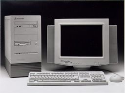 Packard Bell Multimedia D160 133MHz Pentium —