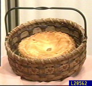 Hand Woven Basket Style Pie Carrier w/ Handle —