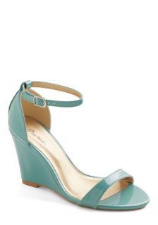 One Suite Day Wedge in Mint  Mod Retro Vintage Heels