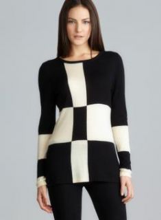 Jaye.e. Geometric Colorblock Long Sleeve Sweater Long Sleeve Sweaters