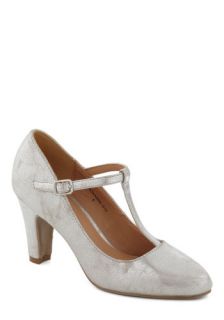 Everything’s Aglow Heel in Silver  Mod Retro Vintage Heels