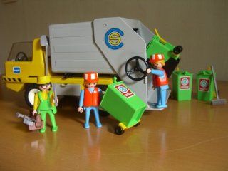 Playmobil Victorian Doll House Series   Garbage Truck (3780) Toys & Games