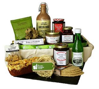 the staffordshire christmas hamper by the county hamper company