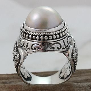 Sterling Silver Filigree Round Mabe Pearl Dome Ring (14 mm) (Indonesia) Rings