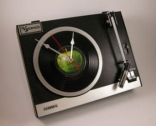 personalised retro phillips record clock by vyconic