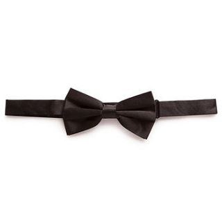 bow tie by johnny tuxedo