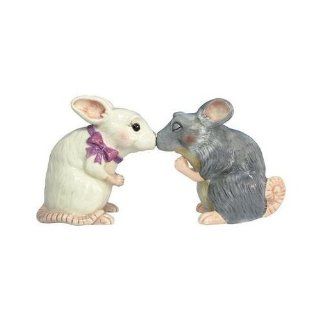 Kissing Mice Salt and Pepper Shakers Fun Salt Pepper Shakers Kitchen & Dining