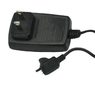 Sony Ericsson CST 61 Home Travel Charger for HCB 100, HCB 120, HBH 100, HBH GV435, HBH PV700, HBH PV702, HBH PV703, HBH PV705, HBH PV708, HBH PV710, HBH PV712, HVH PV715, HBH PV720, HBH PV740, HBH PV770, HBH IS800, HBH IV835, HBH IV835, HBH iv840, HBH DS20