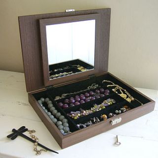 jewellery box by red lilly