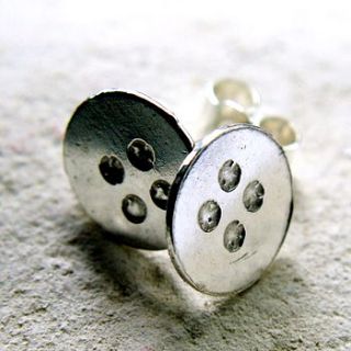 metal button it earrings by the argentum design company