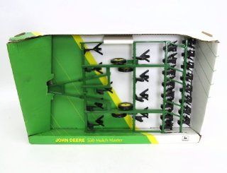 1/16th John Deere 550 Mulch Master Toys & Games