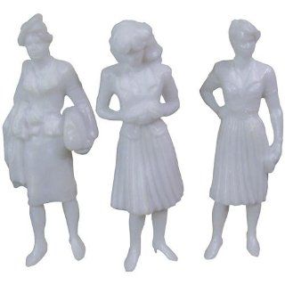 Architectural Model 1/4" Female Figures (Set of 5)   Hobby Train Figures