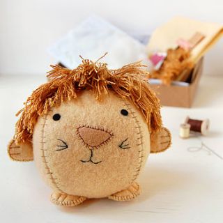 make your own lion craft kit by clara and macy