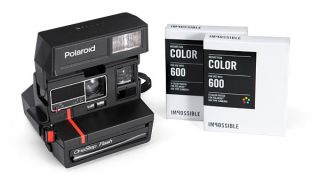 Impossible Sun 660 AF 600 Camera Kit