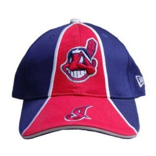 New Era Cleveland Indians 2 Tone Hat Cap   Navy Red  Sports Fan Baseball Caps  Sports & Outdoors