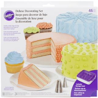 Deluxe Cake Decorating Set 46pc