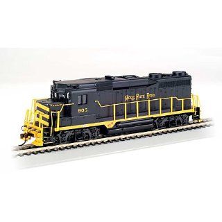 Bachmann Trains EMD GP30 DCC Equipped Diesel Locomotive Nickel Plate #905 Toys & Games