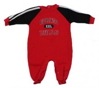 Chicago Bulls Infants NBA Pajamas Coveralls Onesie Outfit, Red Clothing