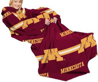 NCAA Minnesota Golden Gophers Comfy Throw Blanket with Sleeves, Stripes Design  Sports Fan Throw Blankets  Sports & Outdoors