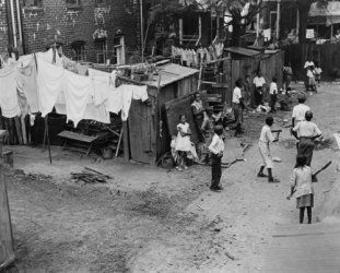 early 1900s photo Base ball game in alley, rear of old London Court houses gr a2  