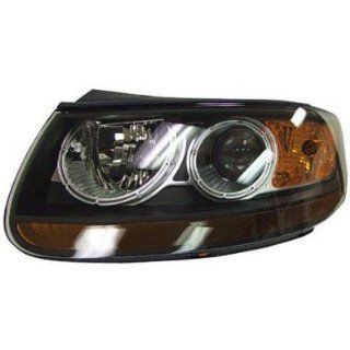 DRIVER SIDE HEADLIGHT Fits Hyundai Santa Fe HEAD LIGHT ASSEMBLY; TO PRODUCTION DATE 7/11/2007 [HAS 2 SIGNAL SOCKETS; LATE PRODUCTION ONLY HAS ONE] Automotive
