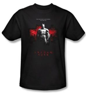 Batman T Shirt   Arkham City Standing Strong Adult Black Tee Clothing