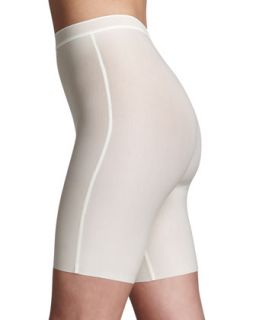 Womens Smooth Complexion Leg Shaper, Short   Wacoal   White swan (MEDIUM)