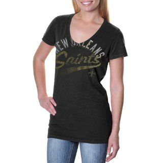 NFL New Orleans Saints Audible V Neck Short Sleeve Women's T Shirt With Oversized Distressed Team Print (Black Medium)  Sports Fan T Shirts  Clothing