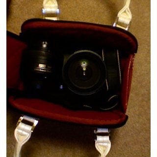 Acme Made The Bowler, Stylish DSLR Camera Handbag for Ladies, Red  Camera Accessory Bags  Camera & Photo
