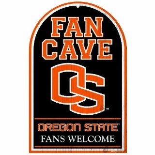 NCAA Oregon State Beavers 11 by 17 Inch Wood Sign Traditional Look  Sports Fan Decorative Plaques  Sports & Outdoors