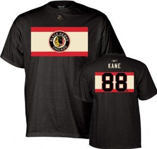Chicago Blackhawks Patrick Kane Alternate Throwback T Shirt (XL)  Sports Related Merchandise  Sports & Outdoors