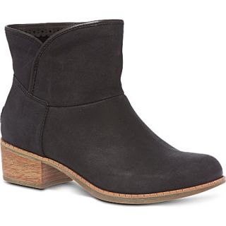 UGG   Darling ankle boots