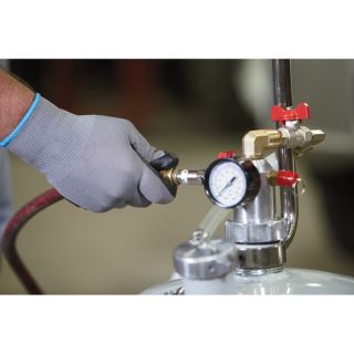 Roughneck Pneumatic Oil Dispenser — 8-Gal. Capacity, 145 Max. PSI  Oil Extractors