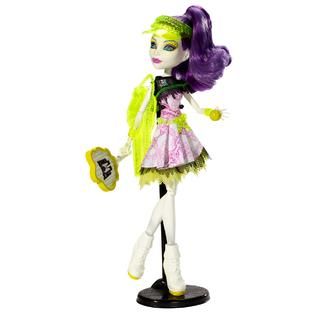 Monster High Ghouls Sports™ Spectra Vondergeist® doll   Toys